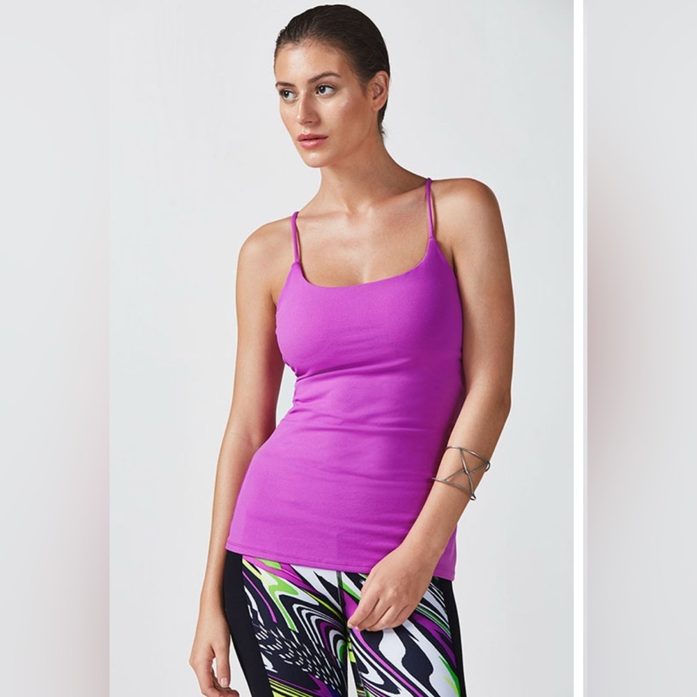 Fabletics Bailey Freesia activewear yoga athleisure cutout back top
